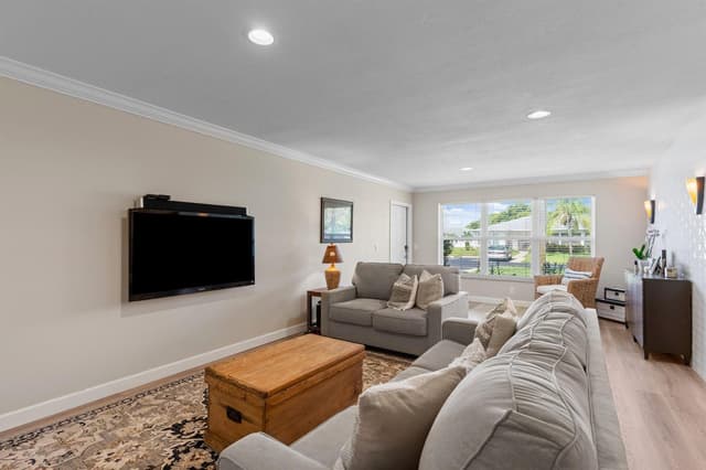 947 Circle Drive # C, Delray Beach FL 33445 - Delray Beach, FL - Photo 6