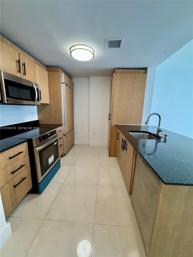 10275 Collins Ave # 316, Bal Harbour FL 33154 - Bal Harbour, FL - Photo 2