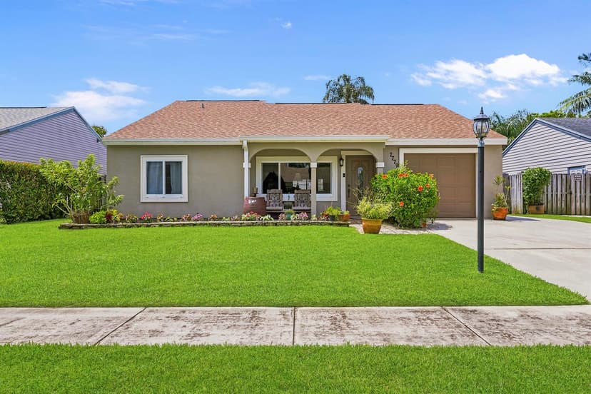 7779 Blairwood Circle N, Lake Worth FL 33467