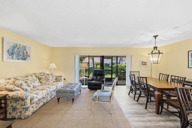 4101 Kittiwake Court, Boynton Beach FL 33436 - Boynton Beach, FL - Photo 2