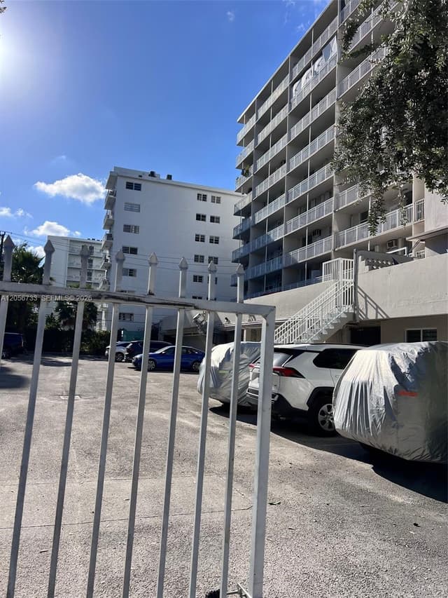 1300 Lincoln Rd # D304, Miami Beach FL 33139 - Miami Beach, FL - Photo 6