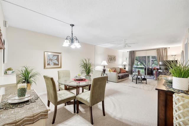 8990 S Hollybrook Boulevard # 209, Pembroke Pines FL 33025 - Pembroke Pines, FL - Photo 6