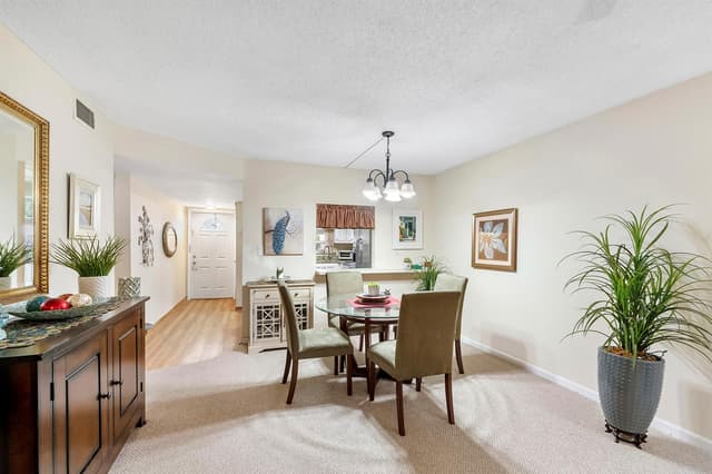 8990 S Hollybrook Boulevard # 209, Pembroke Pines FL 33025 - Pembroke Pines, FL - Photo 5