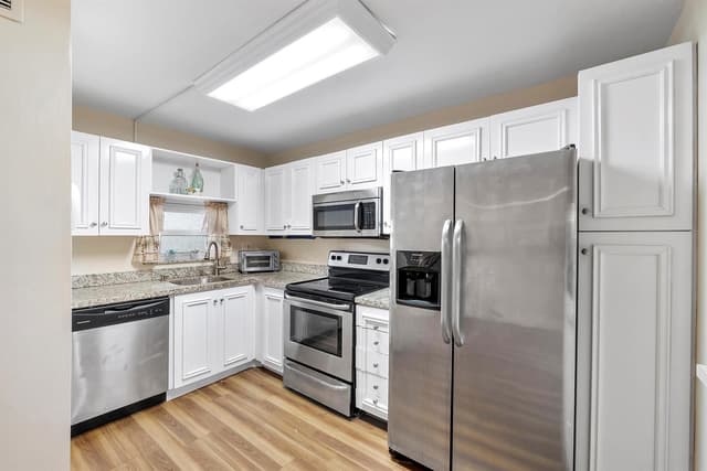 8990 S Hollybrook Boulevard # 209, Pembroke Pines FL 33025 - Pembroke Pines, FL - Photo 4