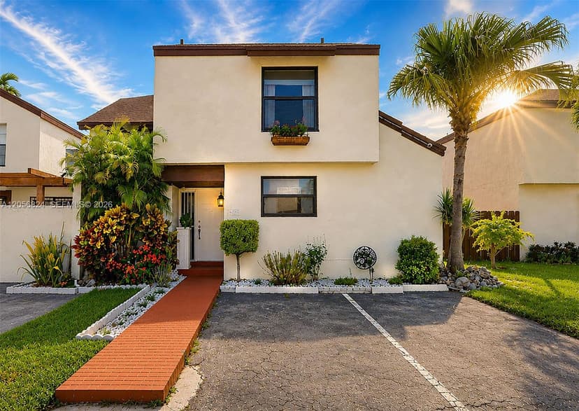 635 NW 97th Pl, Miami FL 33172