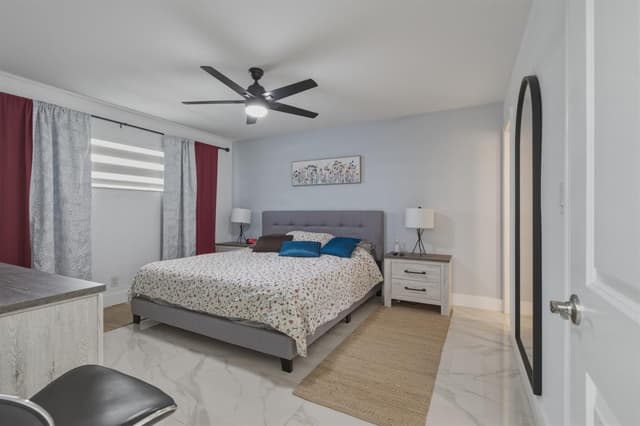 9823 S Hollybrook Lake Drive # 206, Pembroke Pines FL 33025 - Pembroke Pines, FL - Photo 4