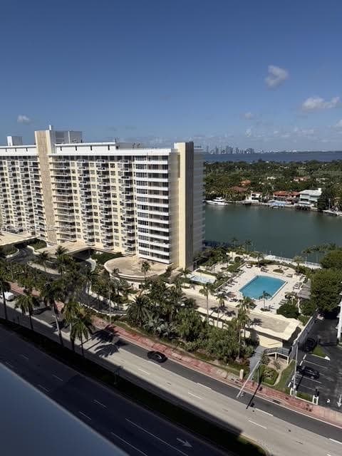 5601 Collins Ave # 1723, Miami Beach FL 33140