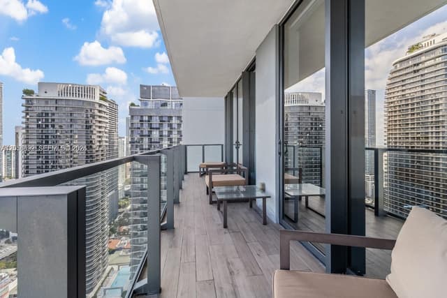 88 SW 7th St # 3909, Miami FL 33130 - Miami, FL - Photo 5