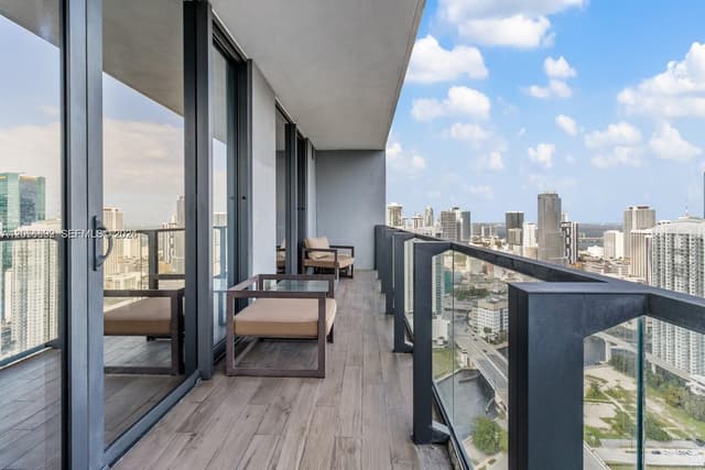 88 SW 7th St # 3909, Miami FL 33130 - Miami, FL - Photo 4