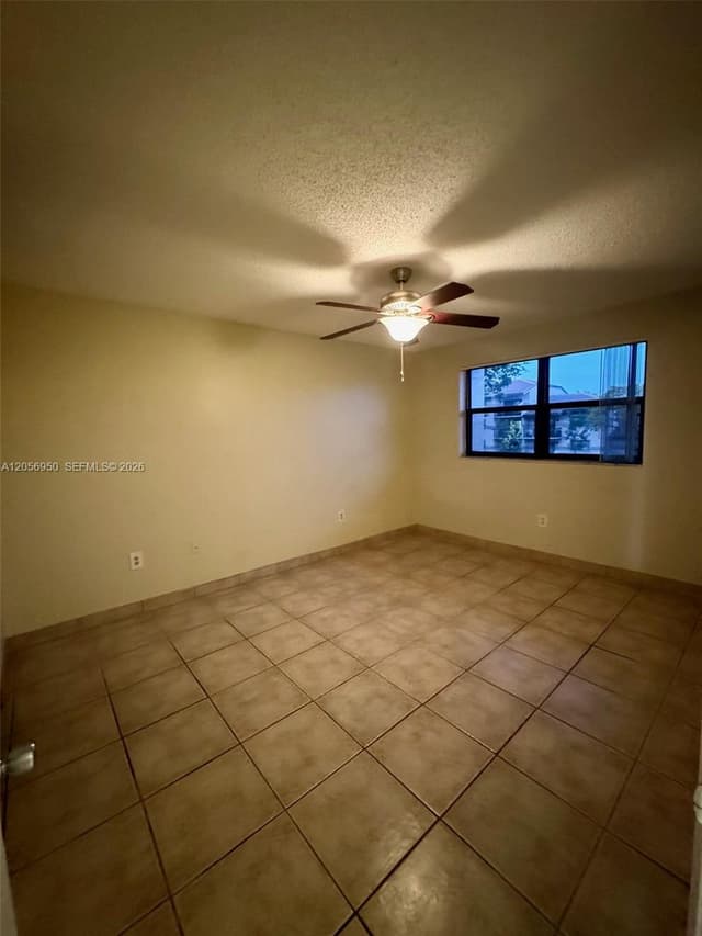 9945 Nob Hill Ct # 9945, Sunrise FL 33351 - Sunrise, FL - Photo 2