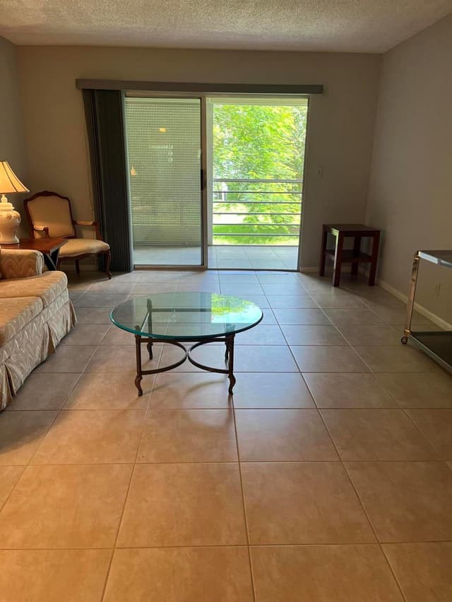 4701 Martinique Drive # L2, Coconut Creek FL 33066 - Coconut Creek, FL - Photo 7