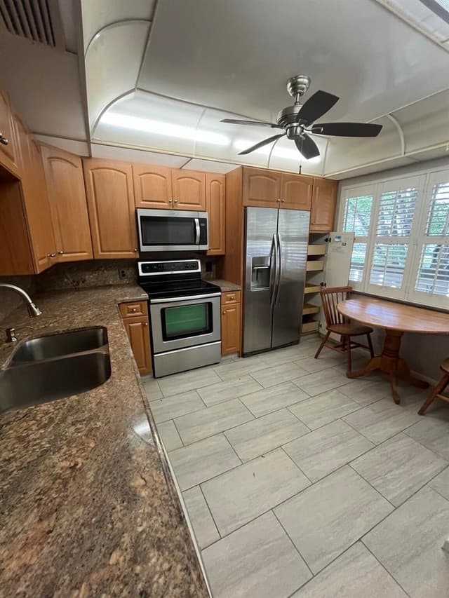 4701 Martinique Drive # L2, Coconut Creek FL 33066 - Coconut Creek, FL - Photo 4