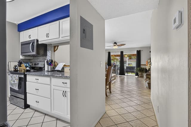 12027 GREENWAY Circle S # 204, Royal Palm Beach FL 33411 - Royal Palm Beach, FL - Photo 7