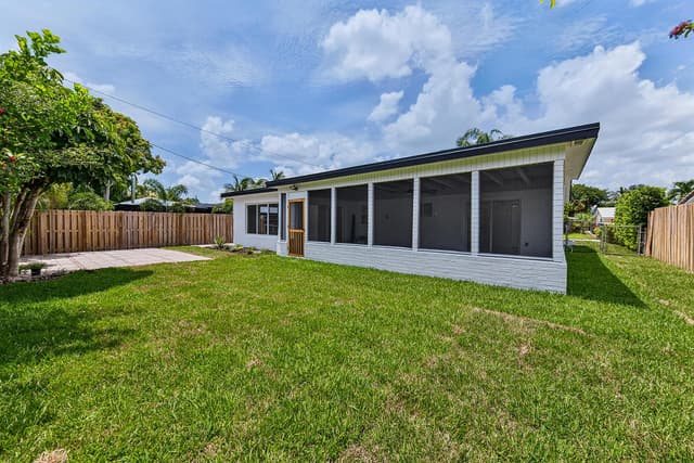 350 NE 42ND Street, Oakland Park FL 33334 - Oakland Park, FL - Photo 7
