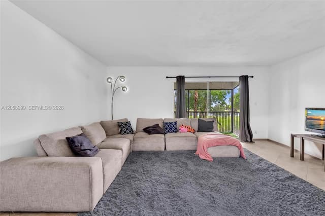 3021 N Oakland Forest Dr # 208, Oakland Park FL 33309 - Oakland Park, FL - Photo 6
