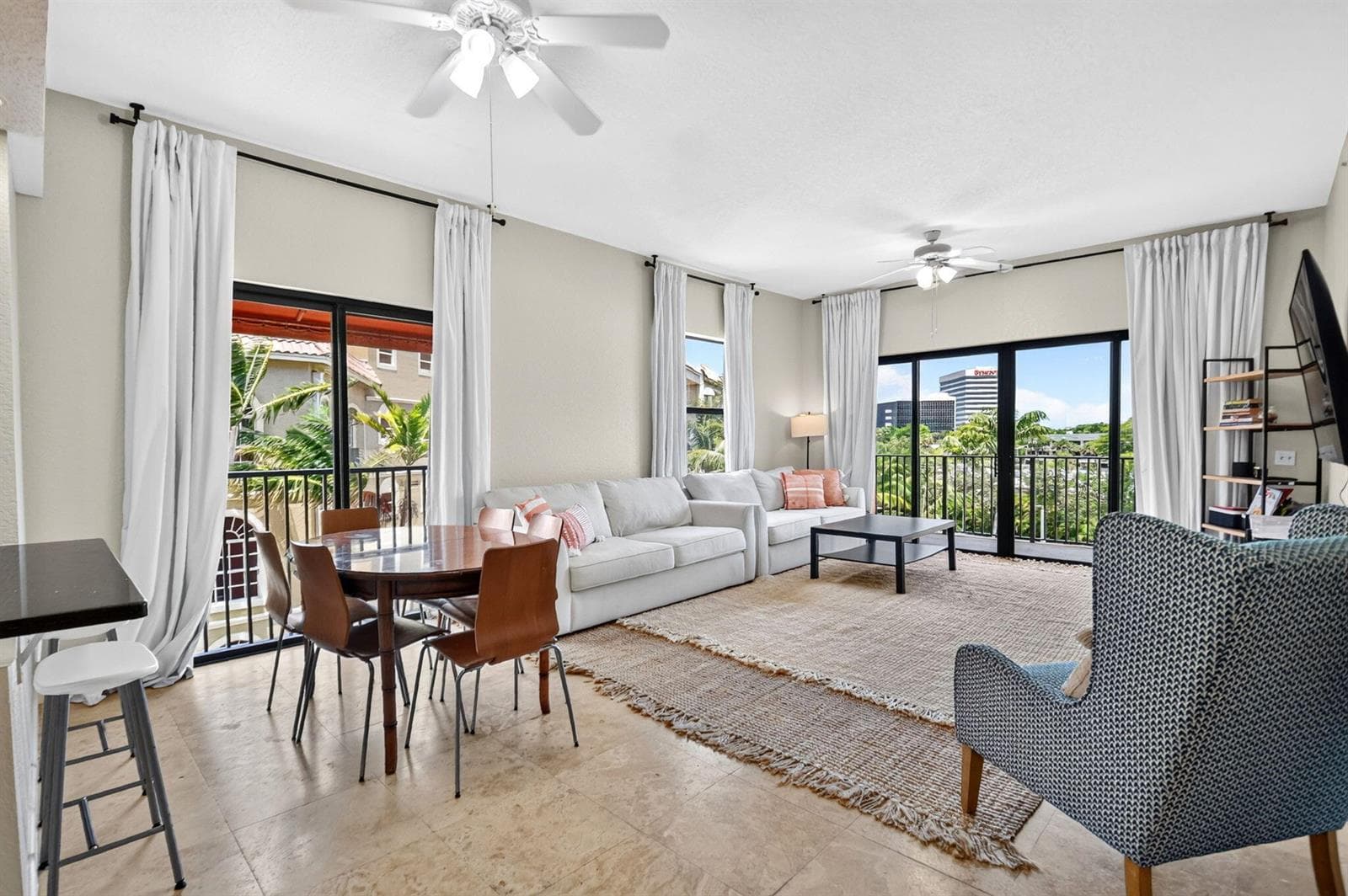 1620 Presidential Way # 402, West Palm Beach FL 33401 - West Palm Beach, FL - Photo 1