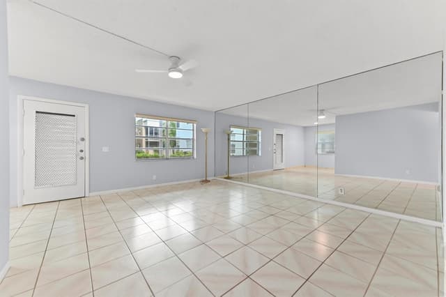 548 Capri L, Delray Beach FL 33484 - Delray Beach, FL - Photo 5