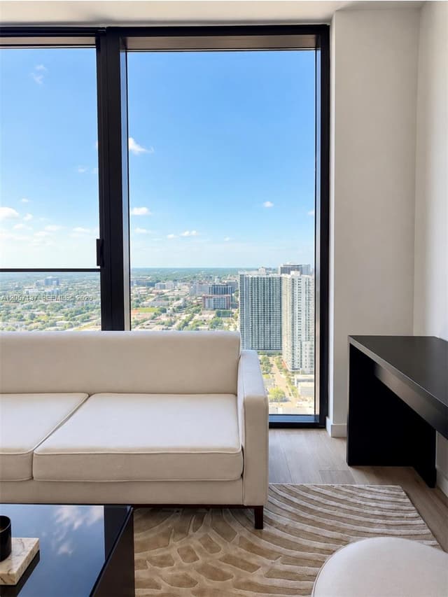 20 NE 11TH ST # 3705, Miami FL 33132 - Miami, FL - Photo 2