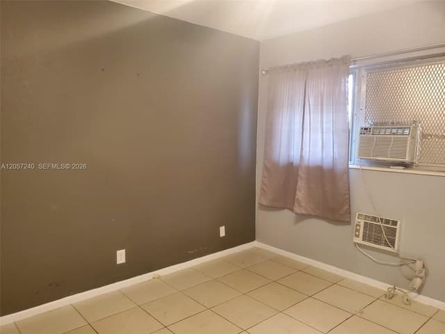 280 SW 11th Ave # 18, Hallandale Beach FL 33009 - Hallandale Beach, FL - Photo 6