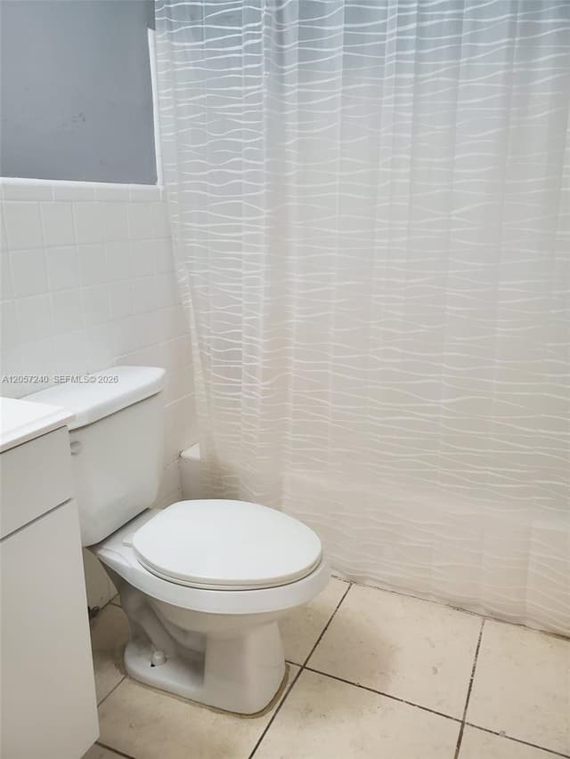 280 SW 11th Ave # 18, Hallandale Beach FL 33009 - Hallandale Beach, FL - Photo 7