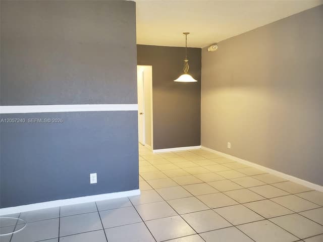 280 SW 11th Ave # 18, Hallandale Beach FL 33009 - Hallandale Beach, FL - Photo 5