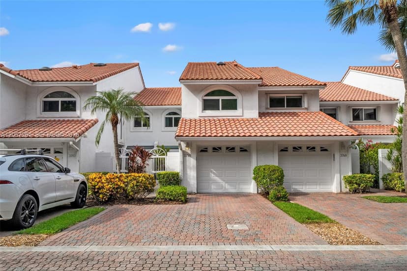 3750 NE 209th Ter, Aventura FL 33180