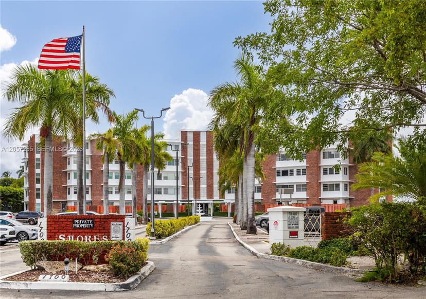1700 NE 105th St # 214, Miami Shores FL 33138