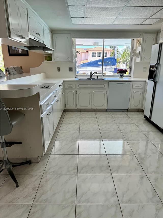 3440 NE 170th St, North Miami Beach FL 33160 - North Miami Beach, FL - Photo 6