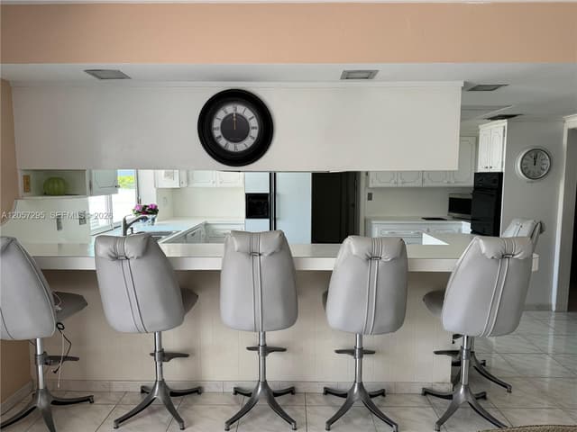3440 NE 170th St, North Miami Beach FL 33160 - North Miami Beach, FL - Photo 5