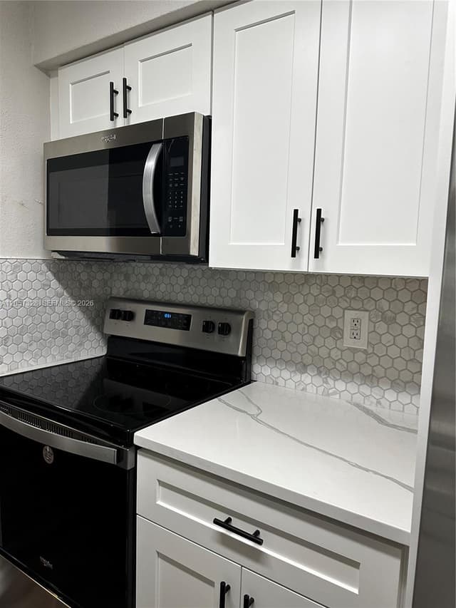 833 Riverside Dr # 831, Coral Springs FL 33071 - Coral Springs, FL - Photo 3