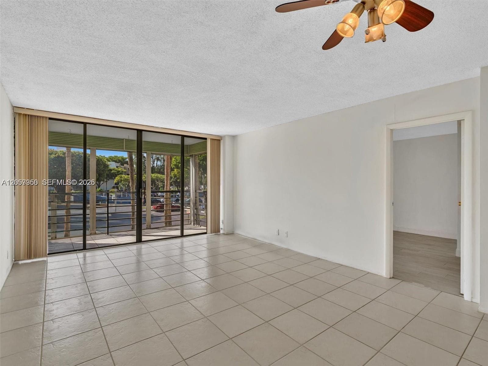 20500 W Country Club Dr # 203, Aventura FL 33180 - Aventura, FL - Photo 1