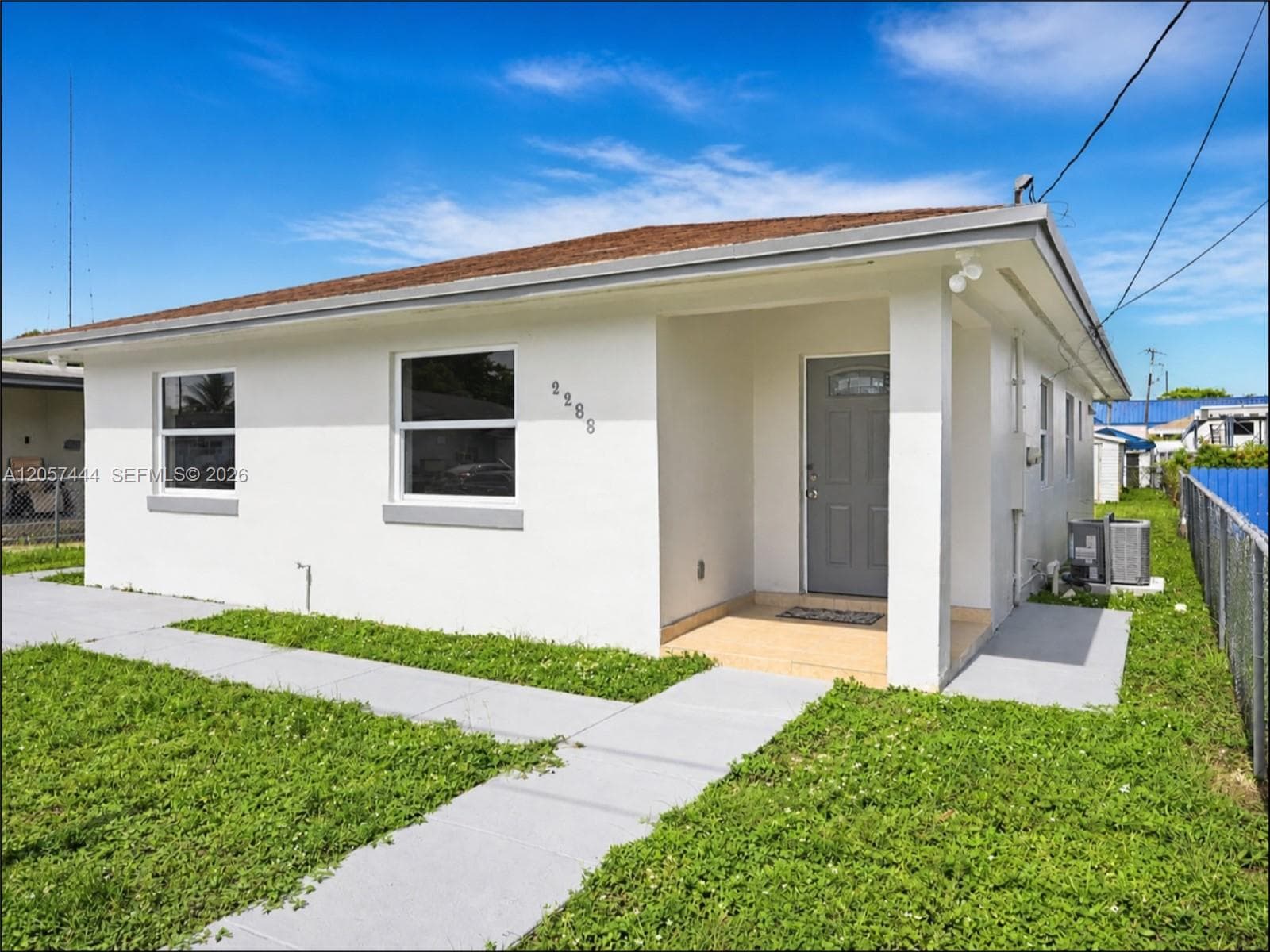 2288 W 4th Ct, Hialeah FL 33010