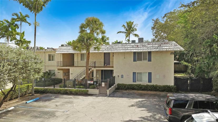 8617 SW 68th Ct # 24, Pinecrest FL 33156