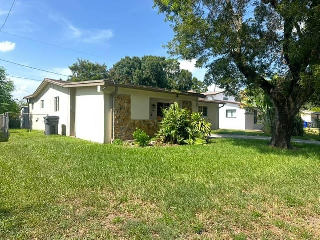 7231 Freedom Street, Hollywood FL 33024 - Hollywood, FL - Photo 7
