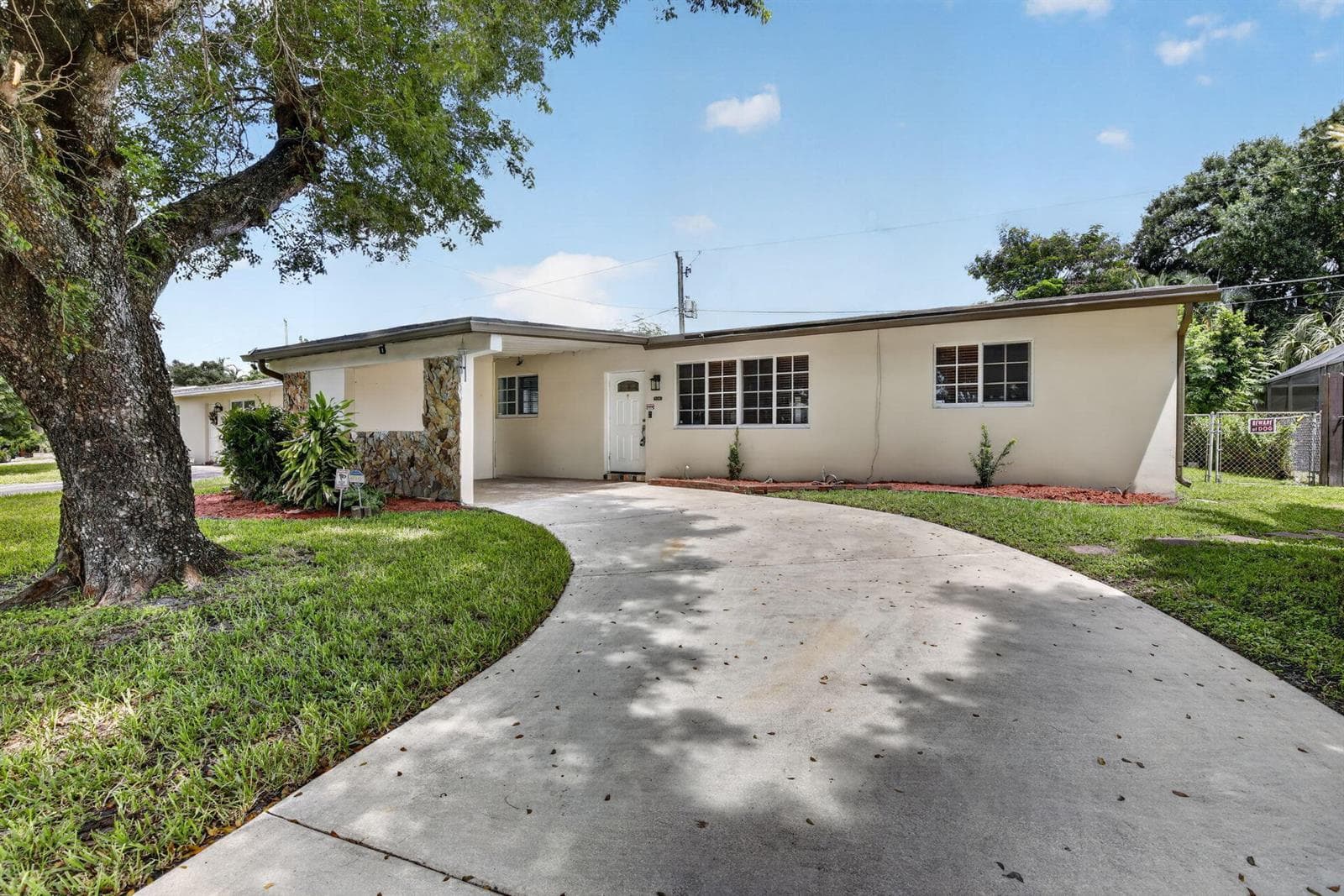 7231 Freedom Street, Hollywood FL 33024 - Hollywood, FL - Photo 1