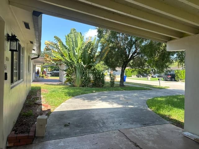 7231 Freedom Street, Hollywood FL 33024 - Hollywood, FL - Photo 4