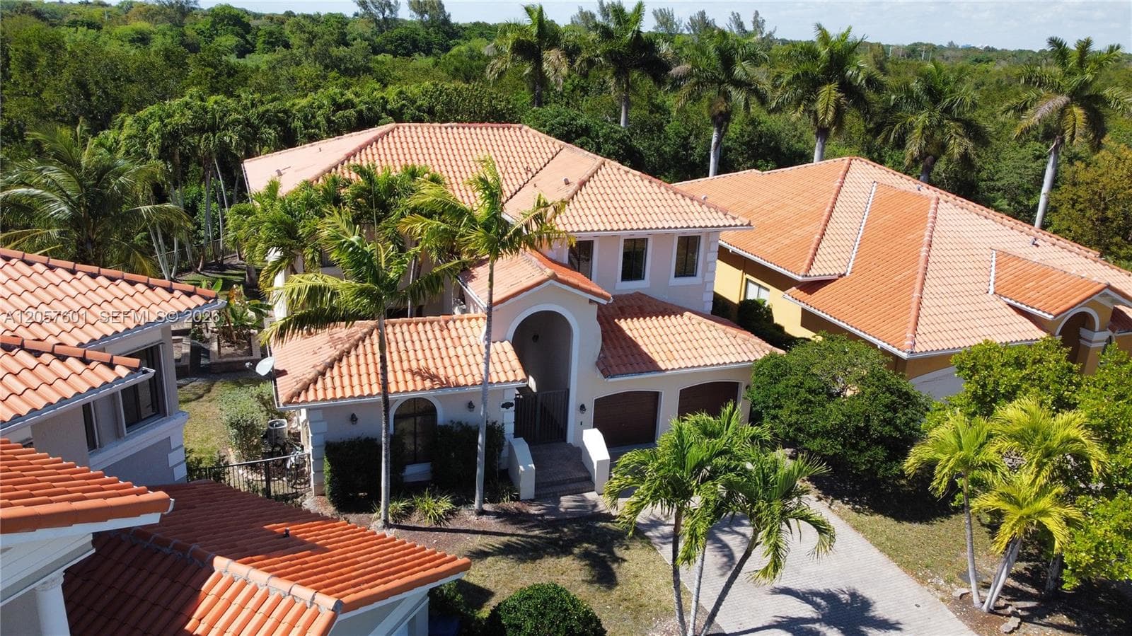 18704 SW 76th Ct, Cutler Bay FL 33157 - Cutler Bay, FL - Photo 1