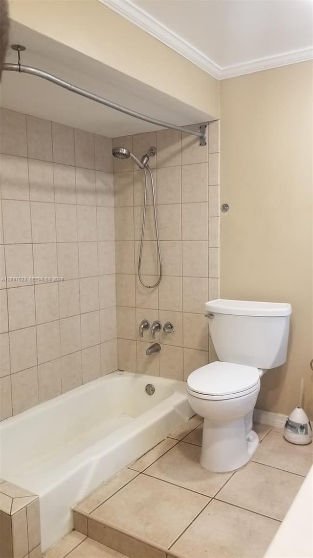 6729 Arbor Dr, Miramar FL 33023 - Miramar, FL - Photo 6
