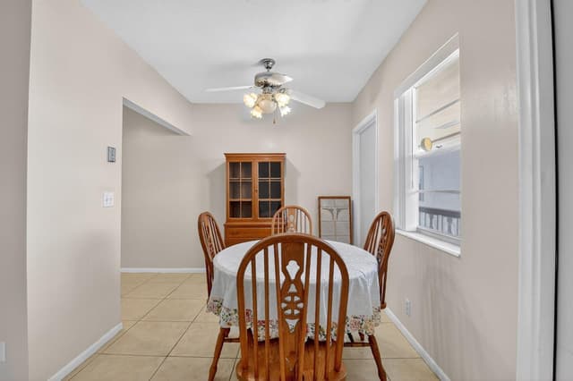 162 EASTHAMPTON G, West Palm Beach FL 33417 - West Palm Beach, FL - Photo 6