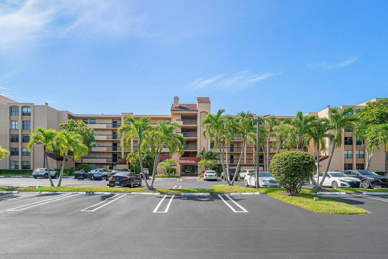 950 Egret Circle # 5202, Delray Beach FL 33444