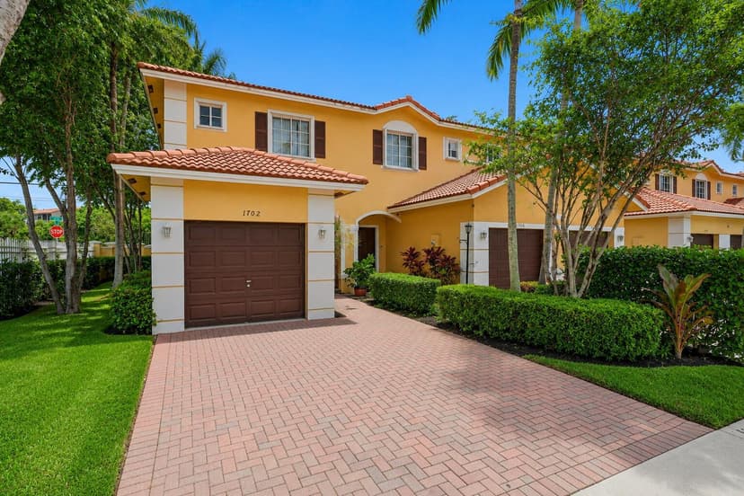 1702 SW 81ST Terrace, North Lauderdale FL 33068