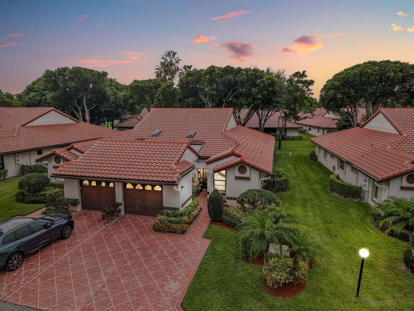 6353 Royal Manor Circle, Delray Beach FL 33484