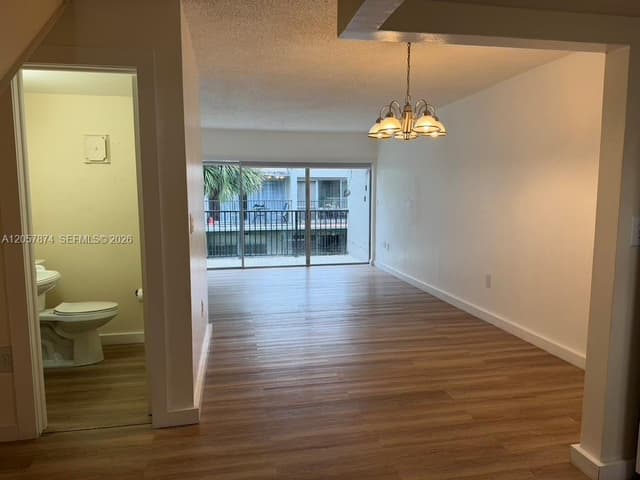 30 NW 87th Ave # C201, Miami FL 33172 - Miami, FL - Photo 4