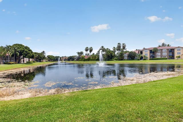 15135 Michelangelo Boulevard # 303, Delray Beach FL 33446 - Delray Beach, FL - Photo 2