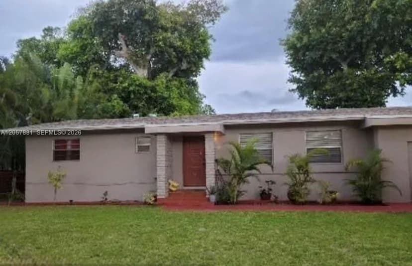 530 NE 130 ST, Miami FL 333161