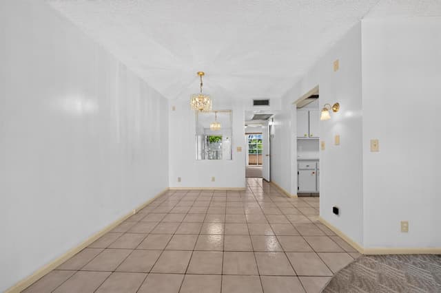 101 SW 132nd Way # 215J, Pembroke Pines FL 33027 - Pembroke Pines, FL - Photo 4