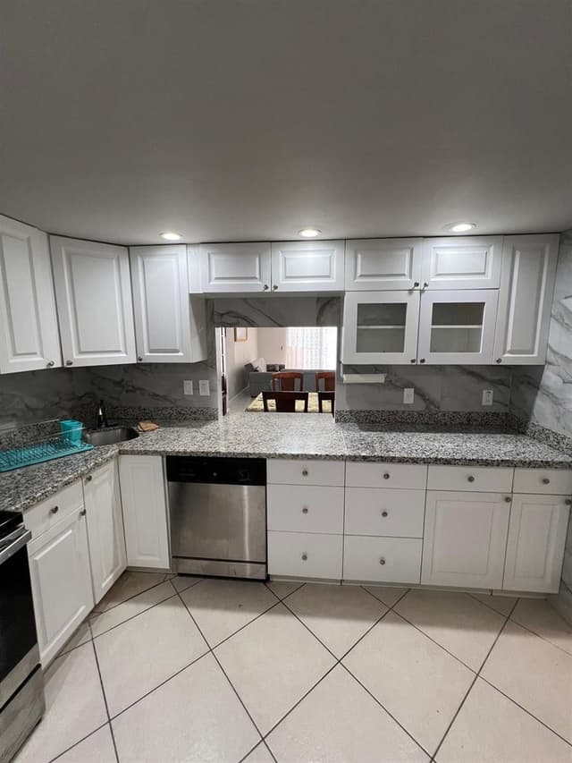 1865 S Ocean Drive # 17h, Hallandale Beach FL 33009 - Hallandale Beach, FL - Photo 2