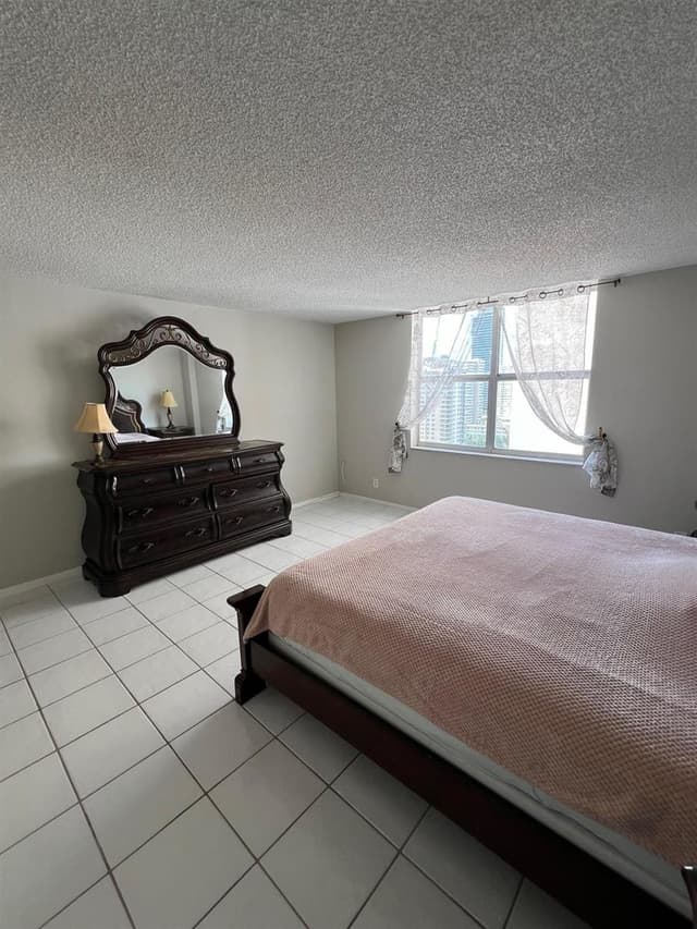 1865 S Ocean Drive # 17h, Hallandale Beach FL 33009 - Hallandale Beach, FL - Photo 5
