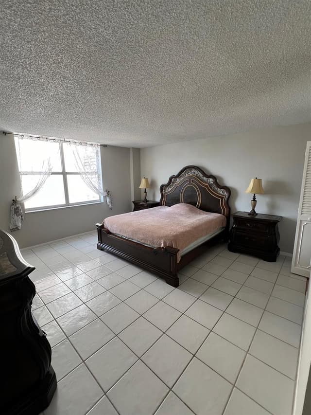 1865 S Ocean Drive # 17h, Hallandale Beach FL 33009 - Hallandale Beach, FL - Photo 4