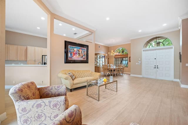 77 NW 108TH Way, Plantation FL 33324 - Plantation, FL - Photo 3